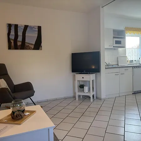 Strandnixe - Ostseeperle * Dahme (Schleswig-Holstein)